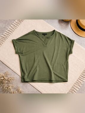 Banana Republic Olive Green Split Neck Dolman Sleeve Knit Top XL